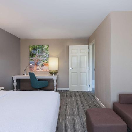Hilton Garden Inn Saint Charles Dış mekan fotoğraf
