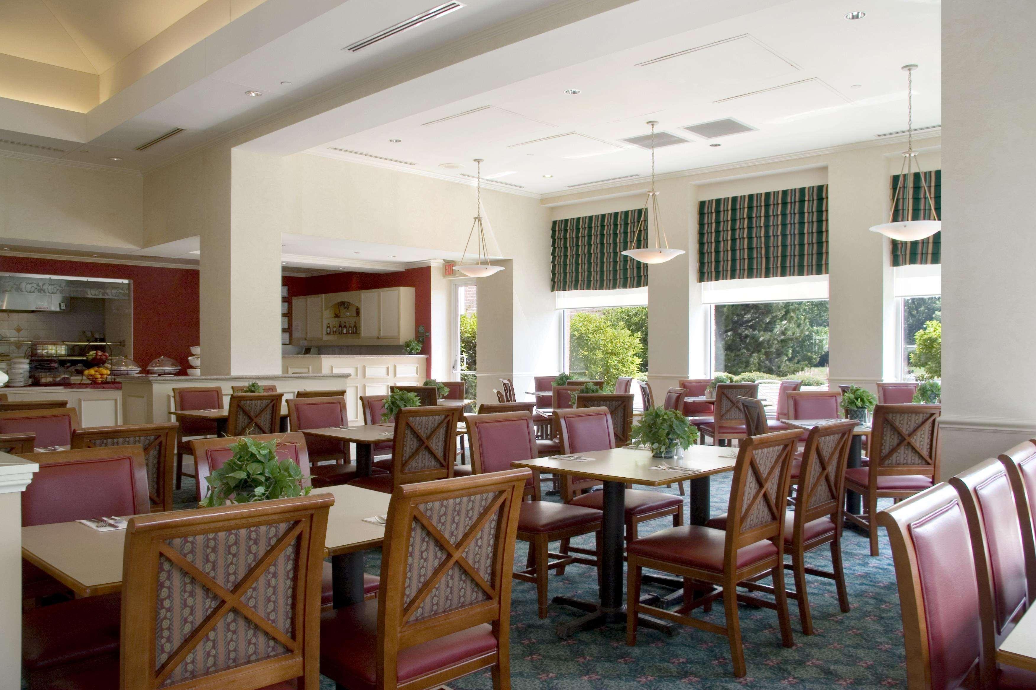 Hilton Garden Inn Saint Charles Dış mekan fotoğraf