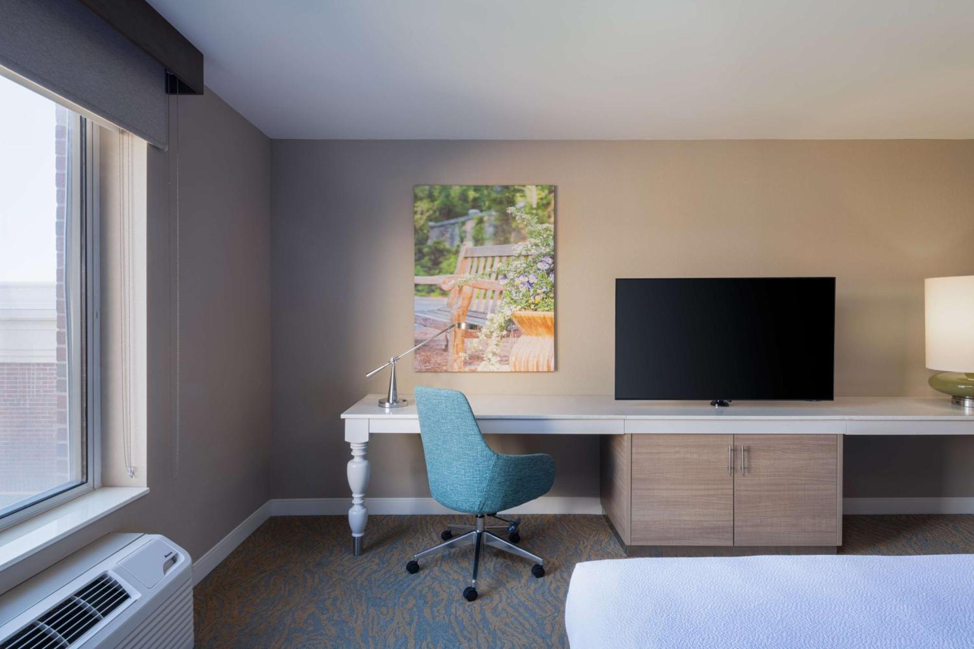 Hilton Garden Inn Saint Charles Dış mekan fotoğraf