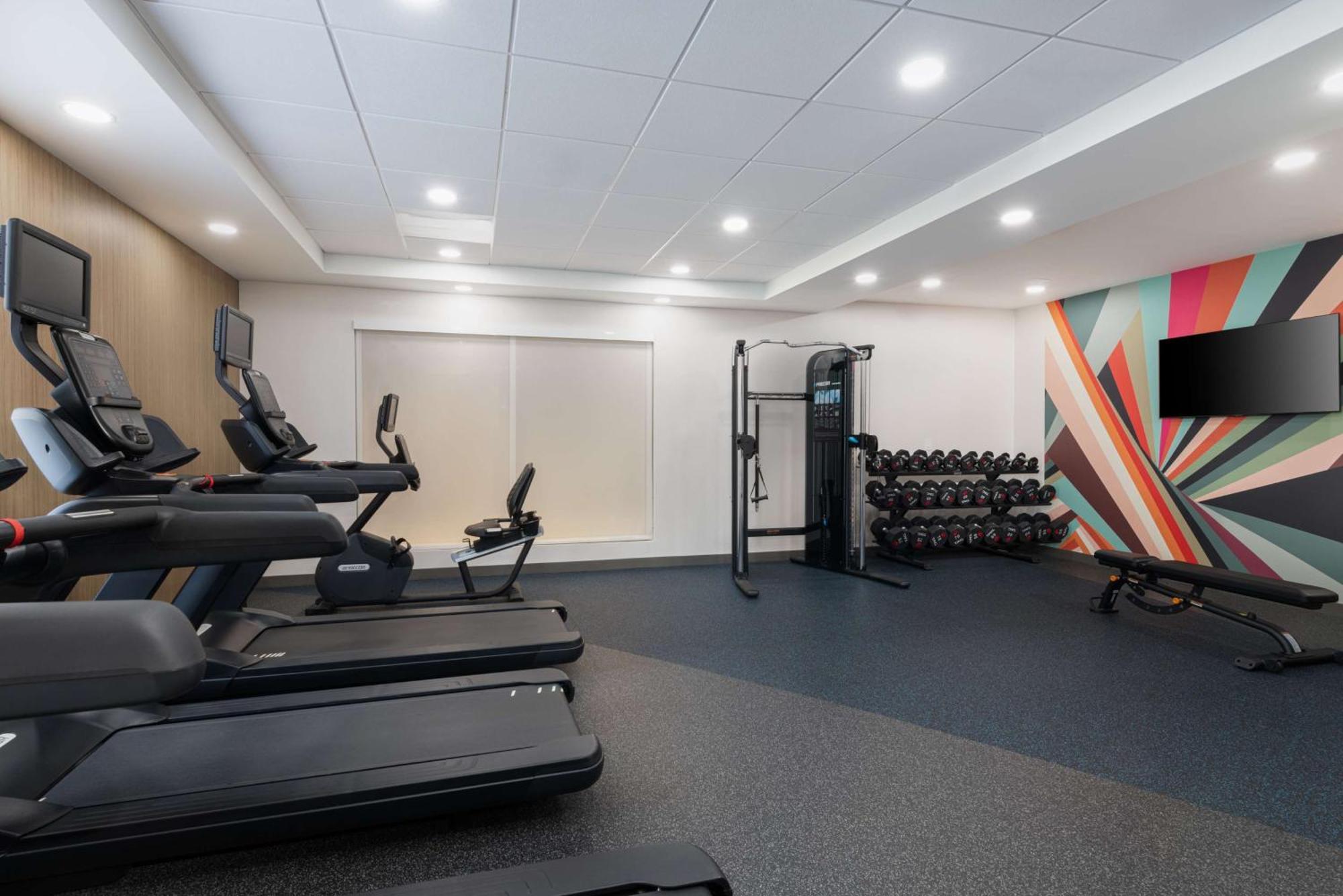 Hilton Garden Inn Saint Charles Dış mekan fotoğraf