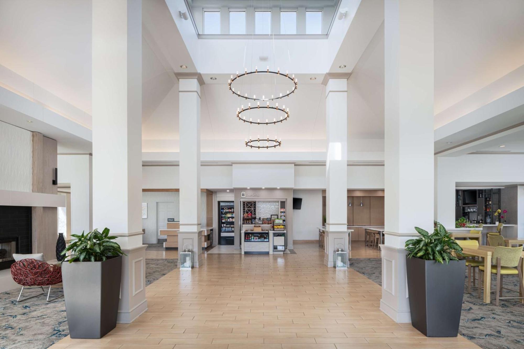 Hilton Garden Inn Saint Charles Dış mekan fotoğraf