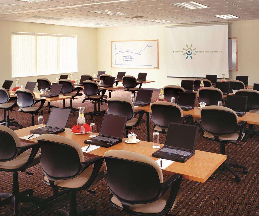 Hilton Garden Inn Saint Charles Konforlar fotoğraf